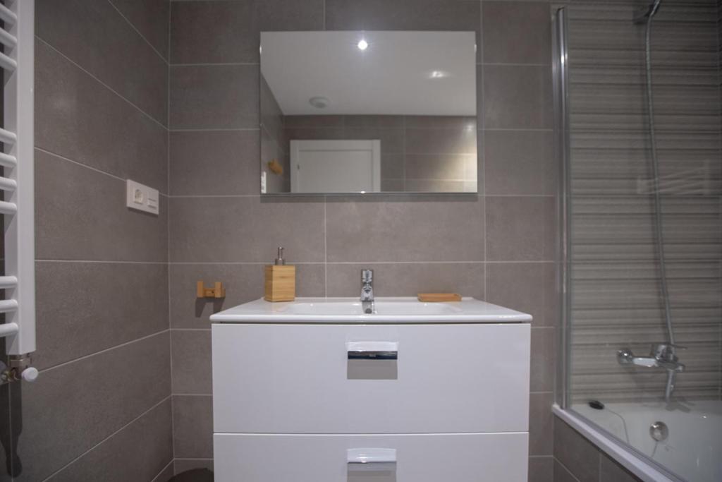 Apartamentos Tiu Enrique 4 Piso Onís Exterior foto